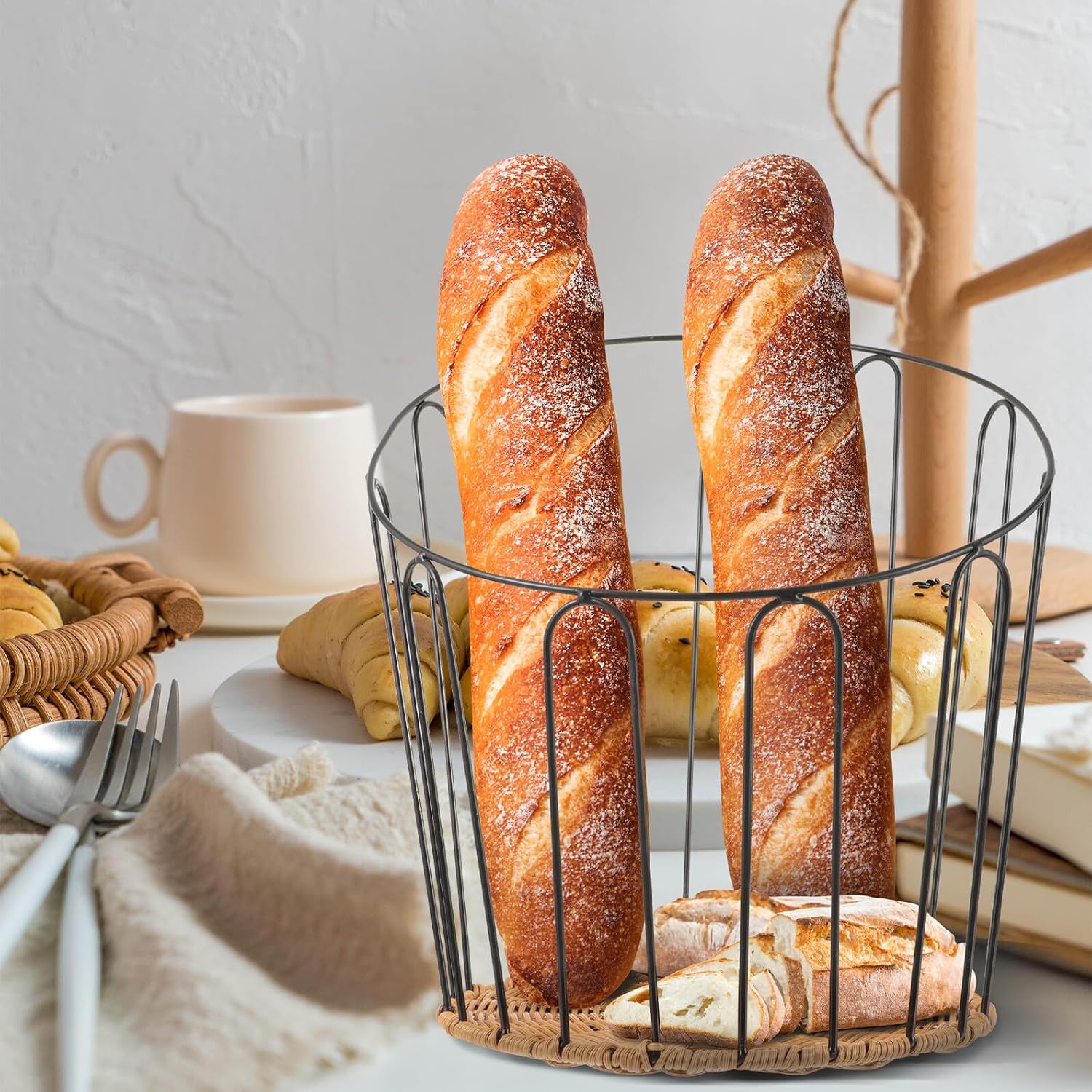 Rustproof Painted Iron Bread Basket with Woven Baguette Design, Small Rustic Bread Serving Basket for Kitchen and Office Storage, Home Bakery Display Tray